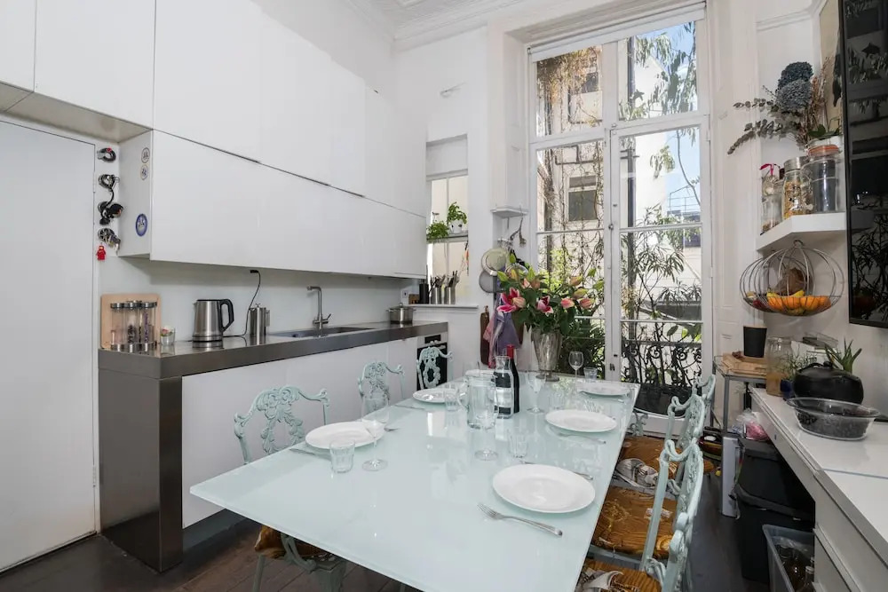 Stunning Paddington Home by Hyde Park