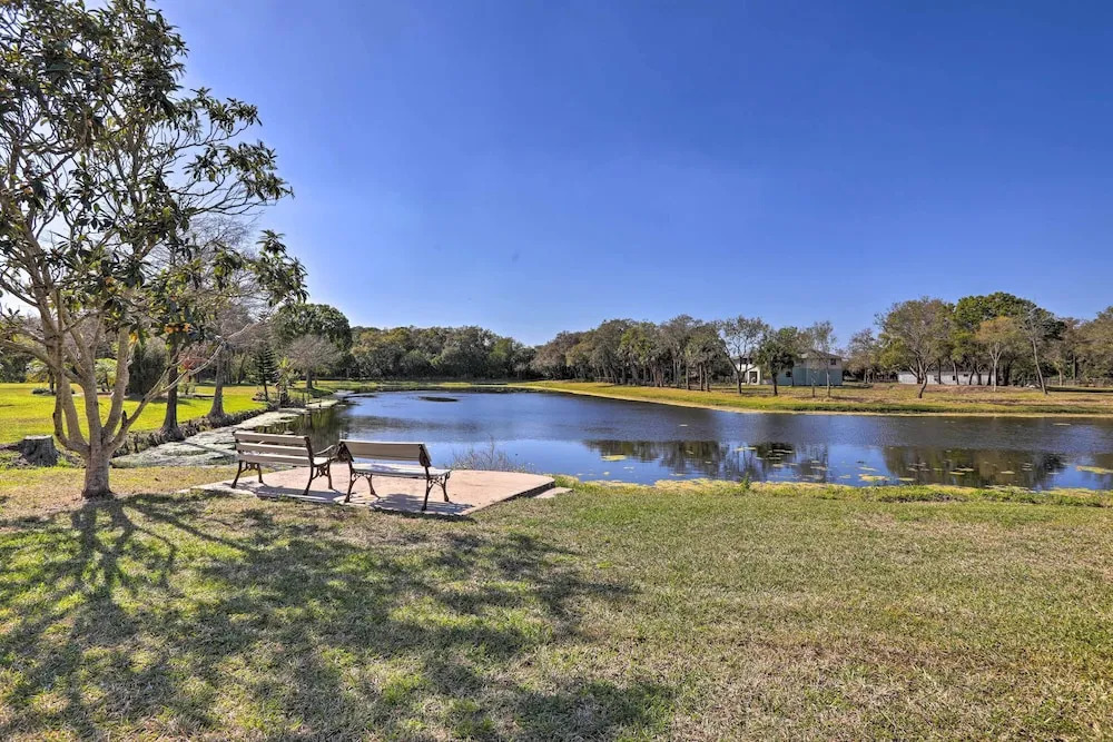 The Peacock Farm Largo Home + Outdoor Oasis!