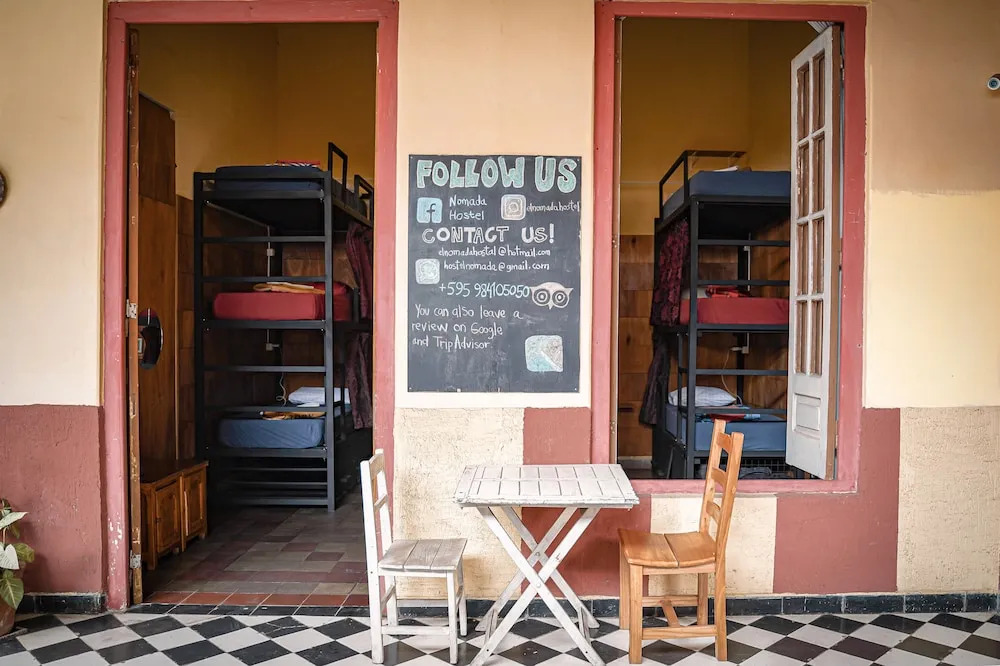 Nomada Hostel