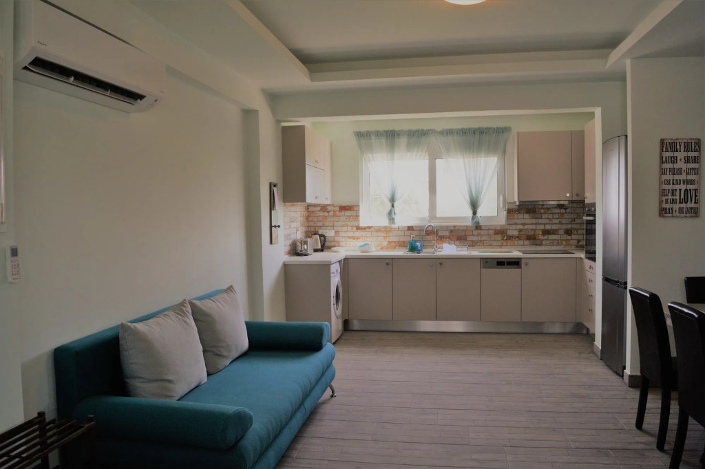 Anelia Boutique Studios & Apartments