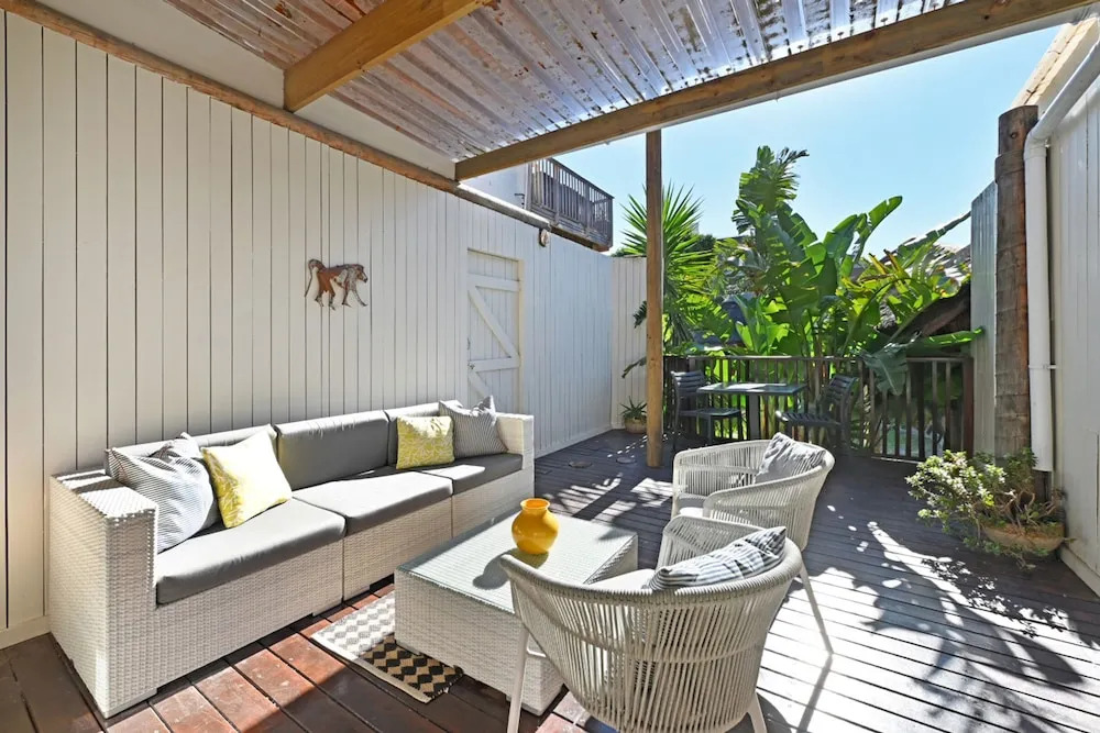 Charming Sea Point 1 Bed With Leafy Patio