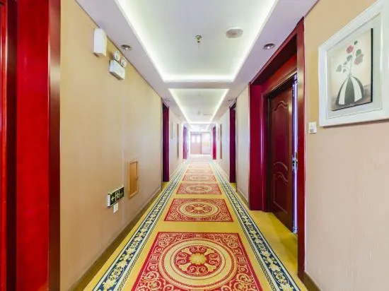 Longshun Hotel