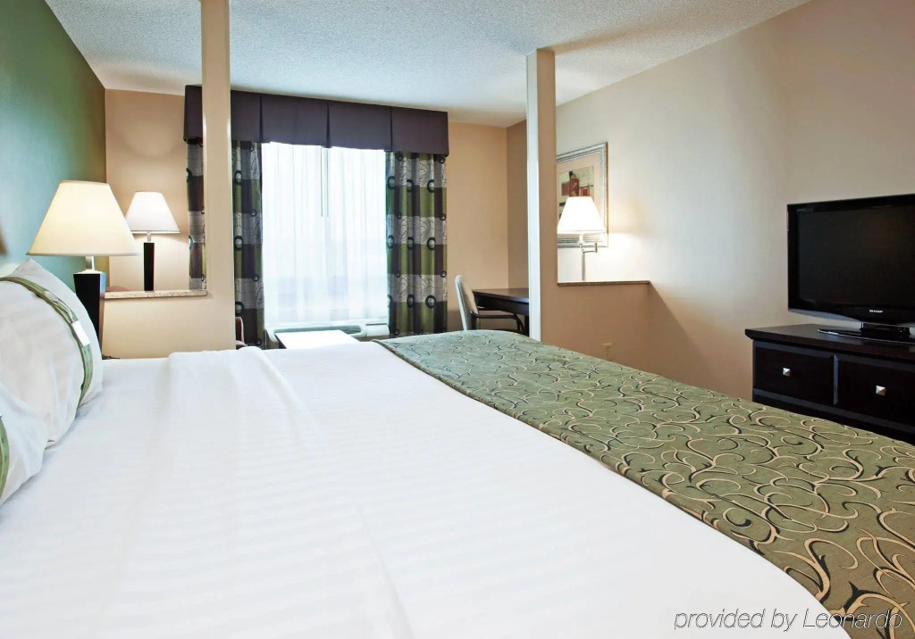 Holiday Inn Toledo - Maumee I-80/90 by IHG