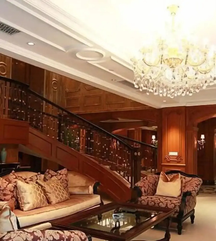 Chongqing Auwi Hotel