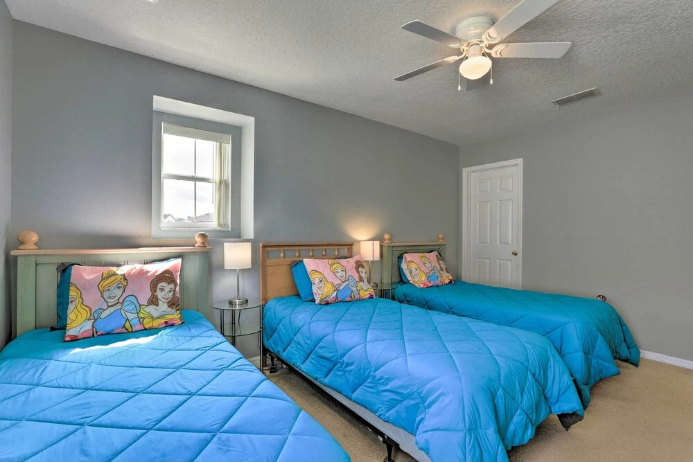 Spacious Davenport Home w/ Private Pool & Spa