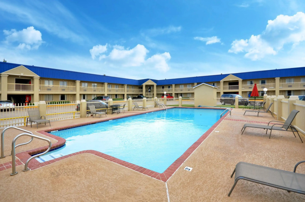 Inn of McAlester