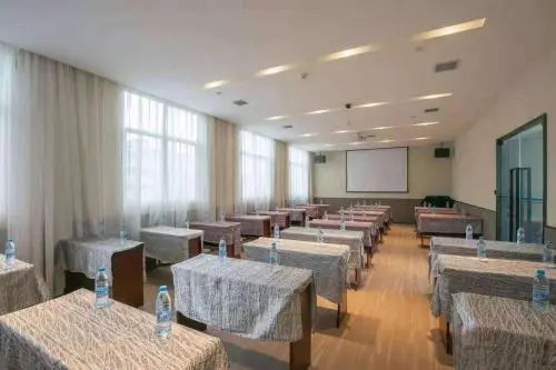 Rongting Hotel