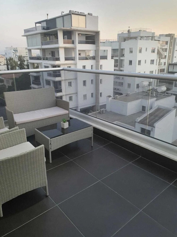 Immaculate 2-bed Apartment in Larnaca