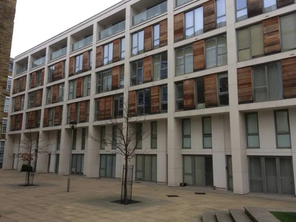 2 Bedroom Apartment Near The Oval Sleeps 4