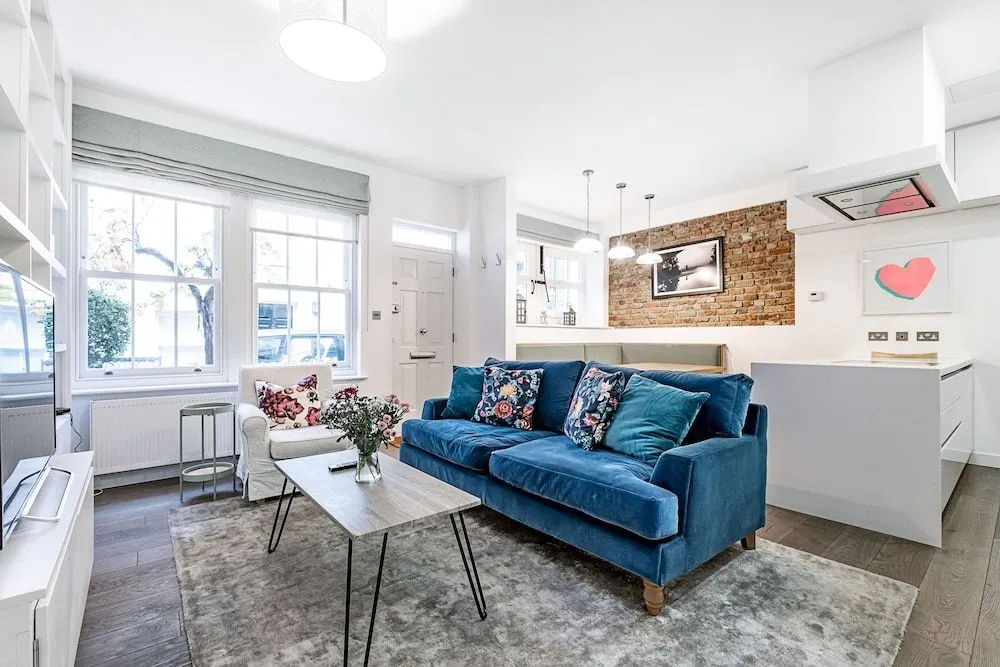 London Choice  - South Kensington Mews