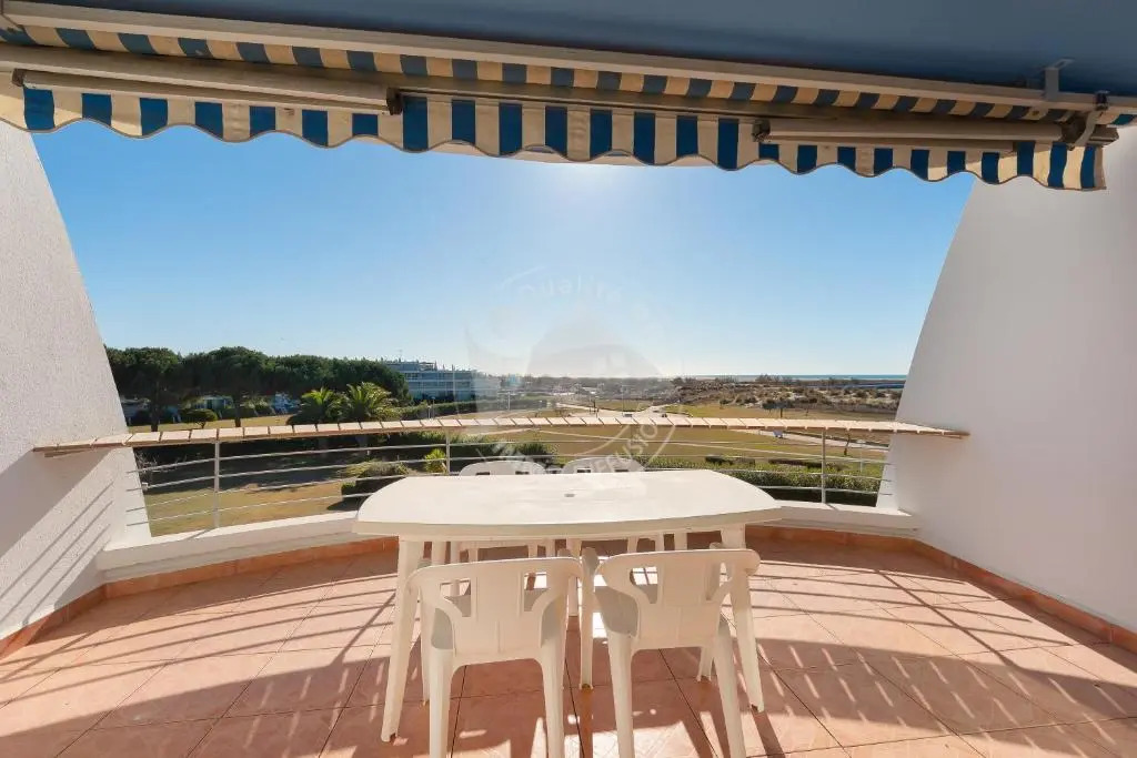 AS4269 - Studio cabine direct sur plage vue mer et parking privé et numéroté