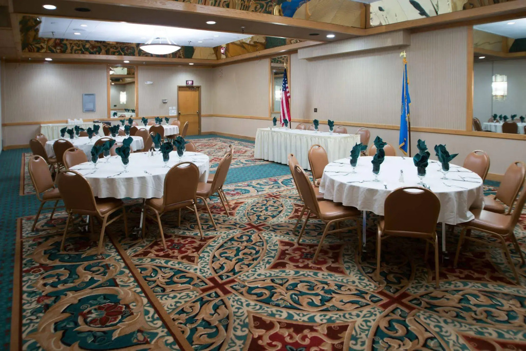 Crossroads Hotel and Huron Event Center