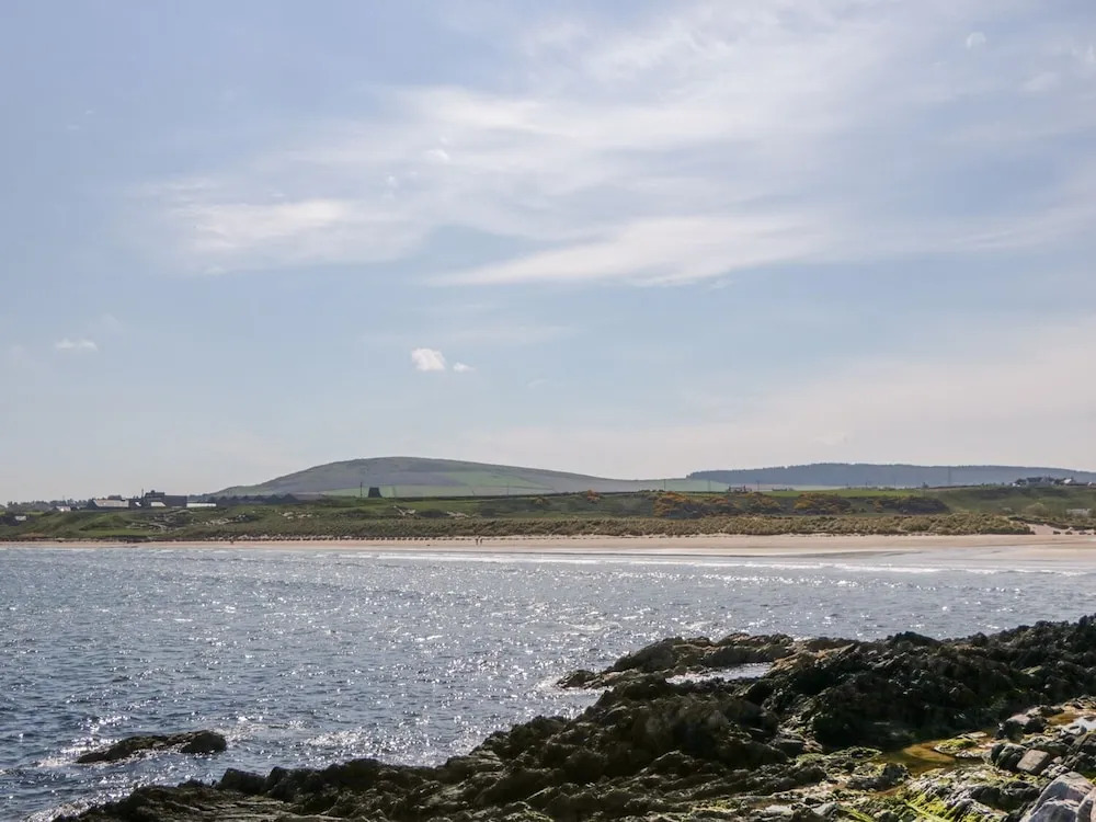 36 Sandend Village