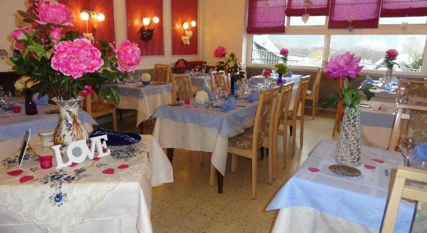 Logis Hôtel Restaurant SPA le Beau Site