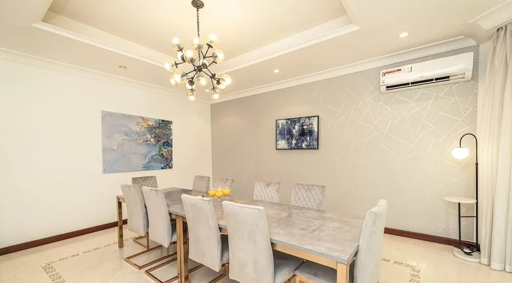 LUX Holiday Home - Frond P 1