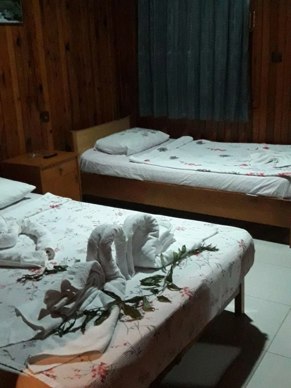 Side Rose Motel