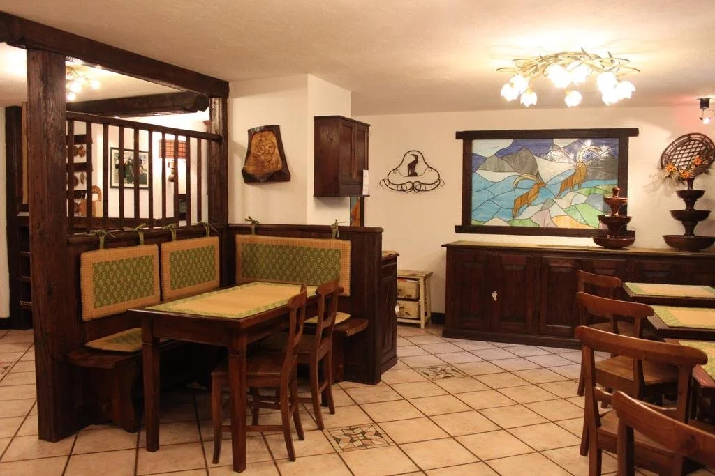 Hotel Stambecco