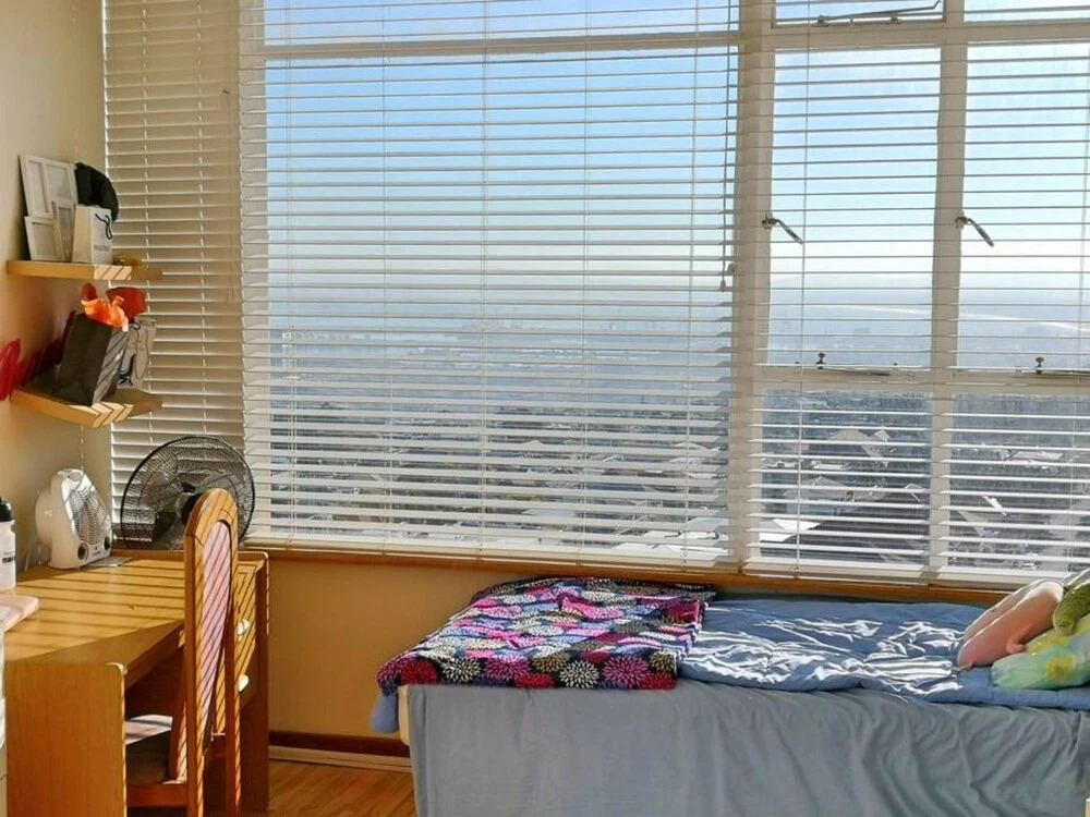 2 Bedroom Apartment in Vredehoek Towers