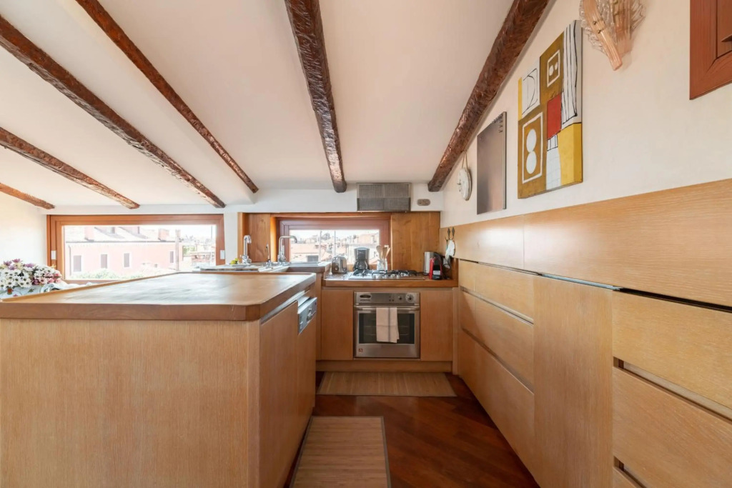 Rooftop Terrace Penthouse & 360° Views | Venice5th