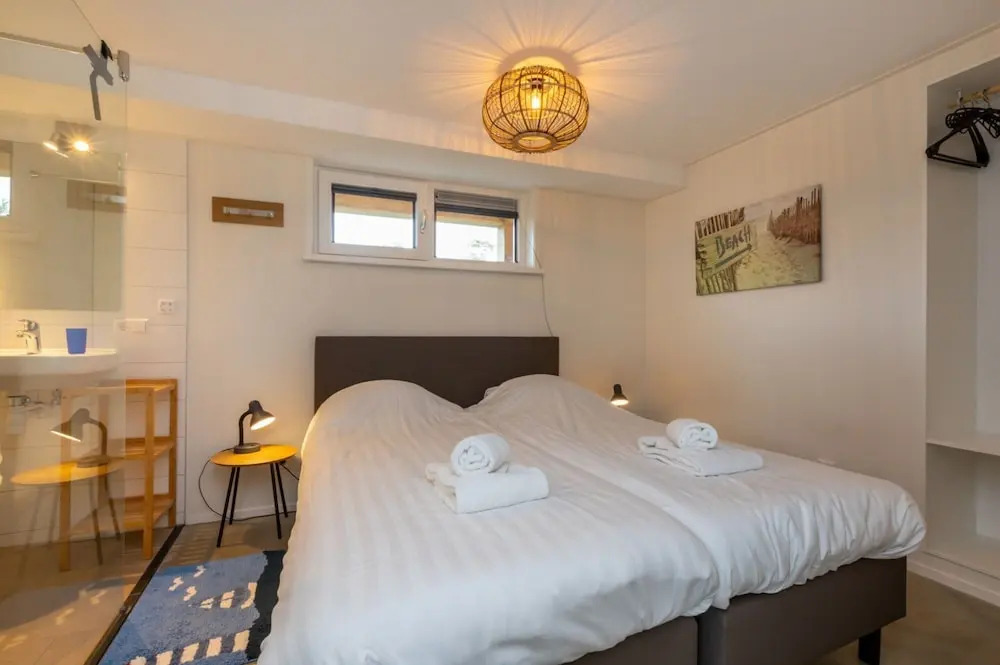 Holiday Home Near Beach Burgh-haamstede