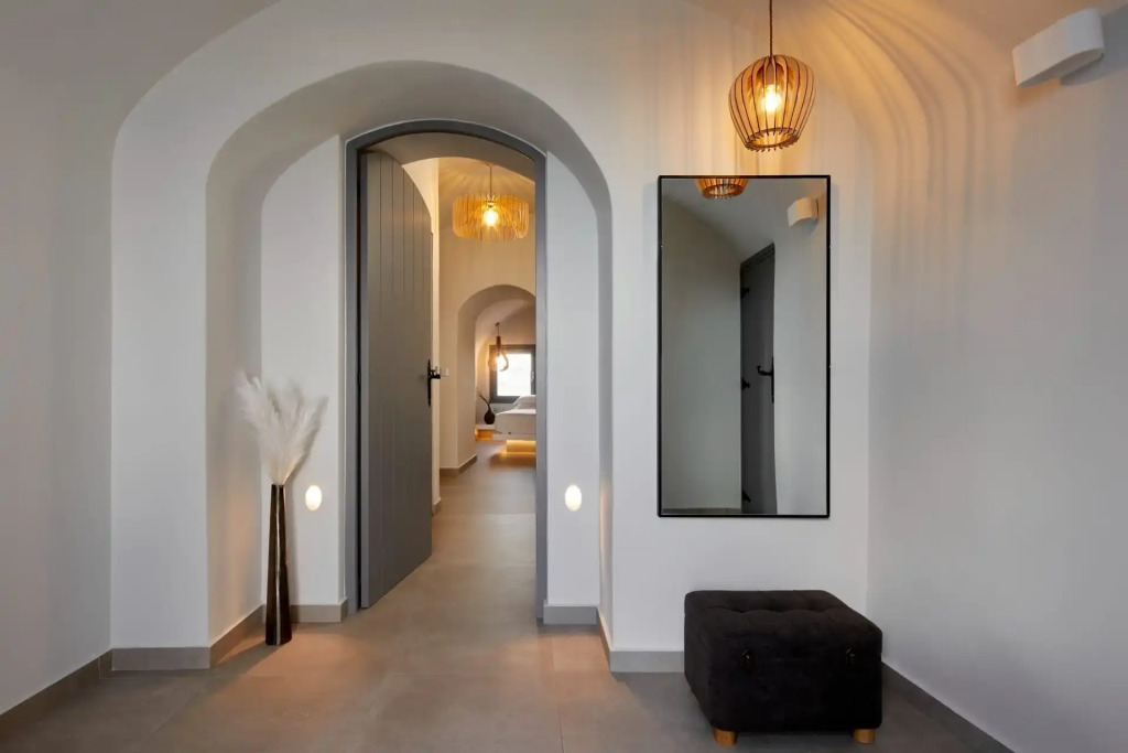 Aecon Suites