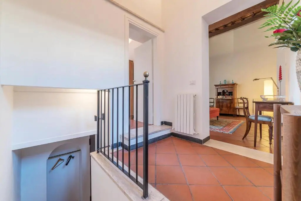 Three bedrooms in world-famous Via Giulia - Wifi, A/C, Washing machine