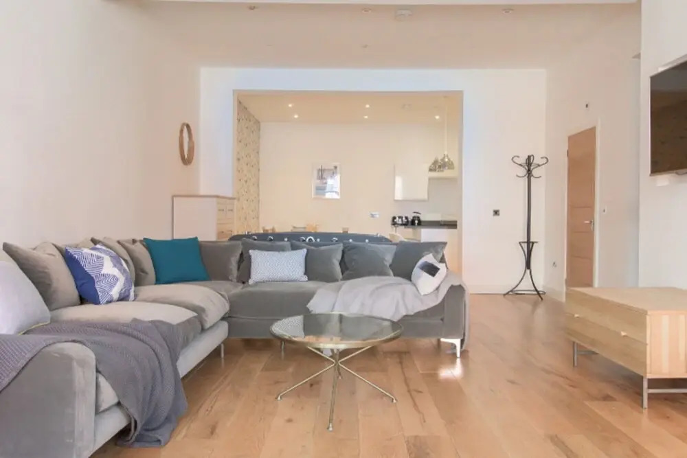The White Wood Forest - Newly Renovated Jewellery Quarter 3bdr
