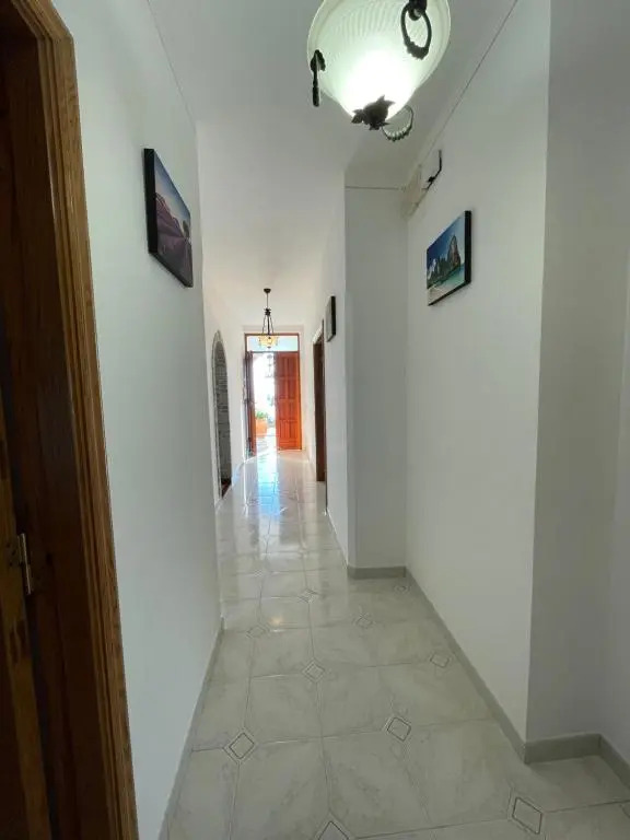 LOREN HOUSE, relaxing location with seaview
