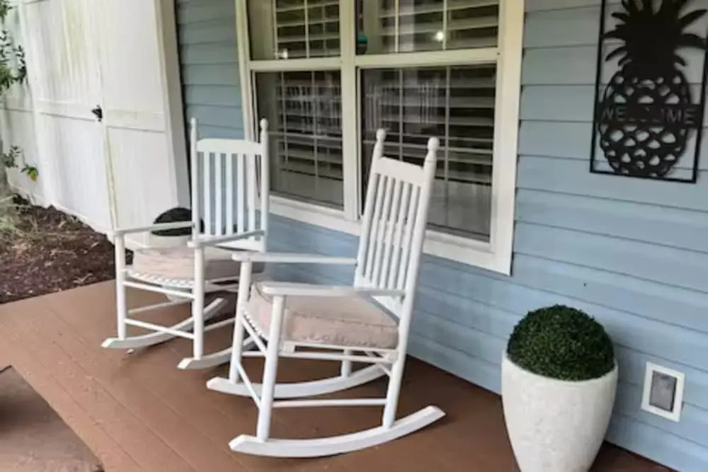 Spacious Coastal Home in St. Augustine Pool, Outdoor Oasis & Private Suite
