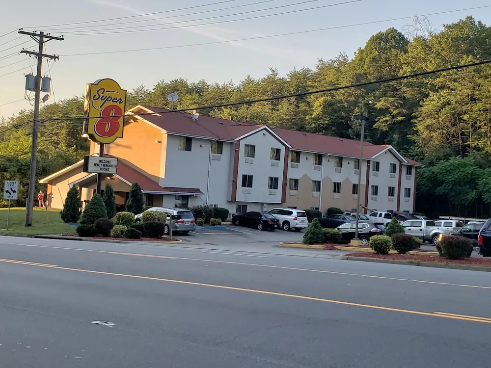 Raceway inn