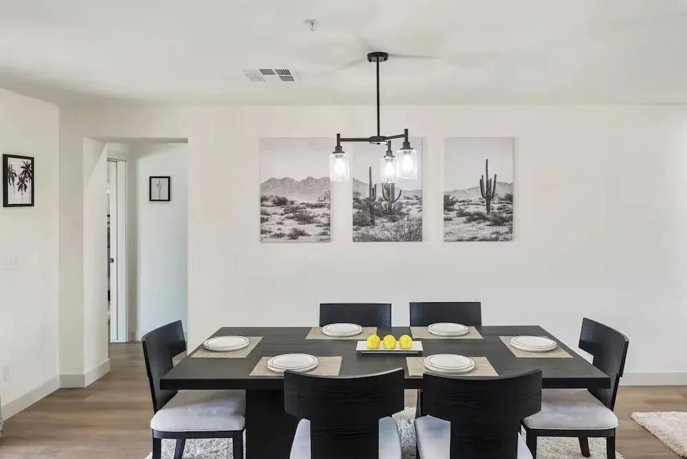 Desert Dream- Retreat with Heated Pool