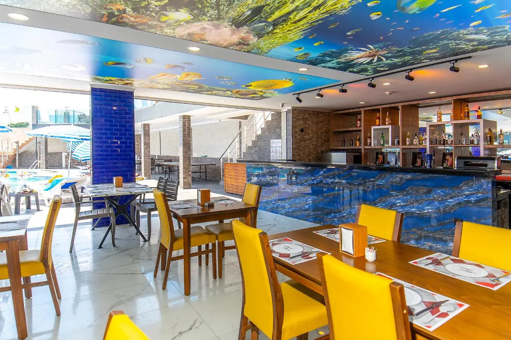 Relax Beach Hotel