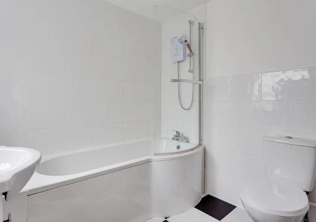 Budget Stay near Haglay Road, 10 minutes to City Centre