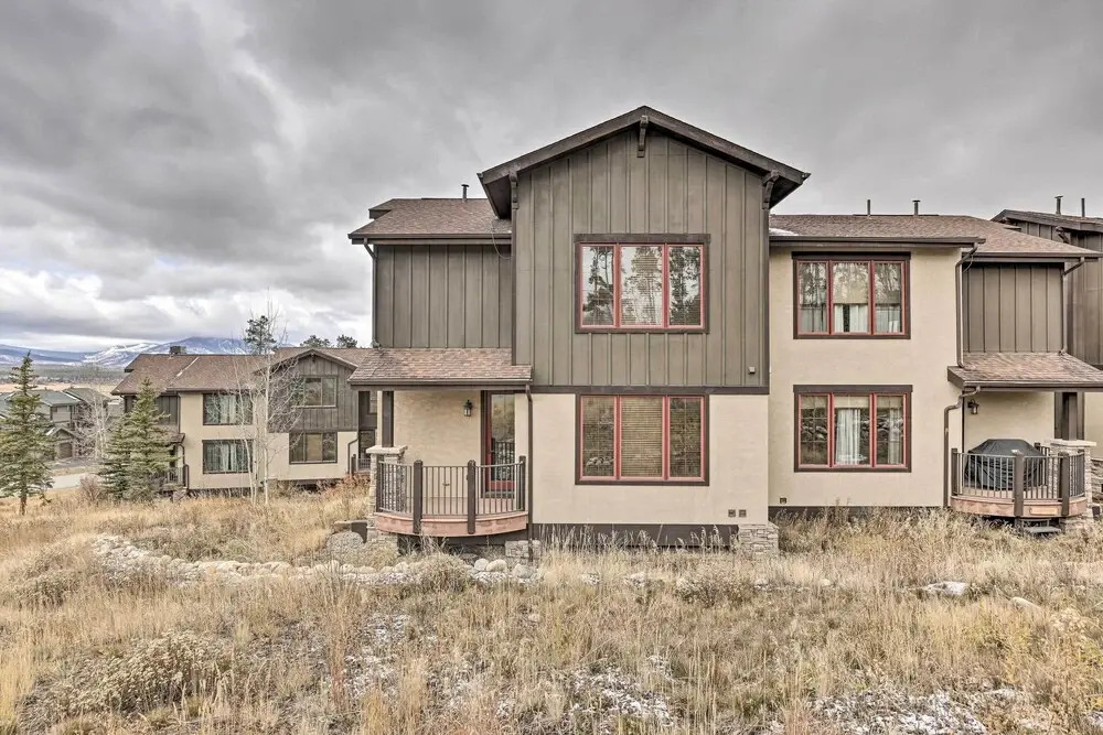 Luxurious Fraser Townhome w/ Private Hot Tub!