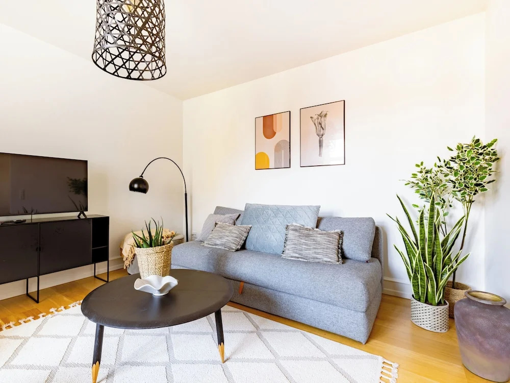 Shield 3 - 3 Bedroom Apartment With Balcony in Central Copenhagen