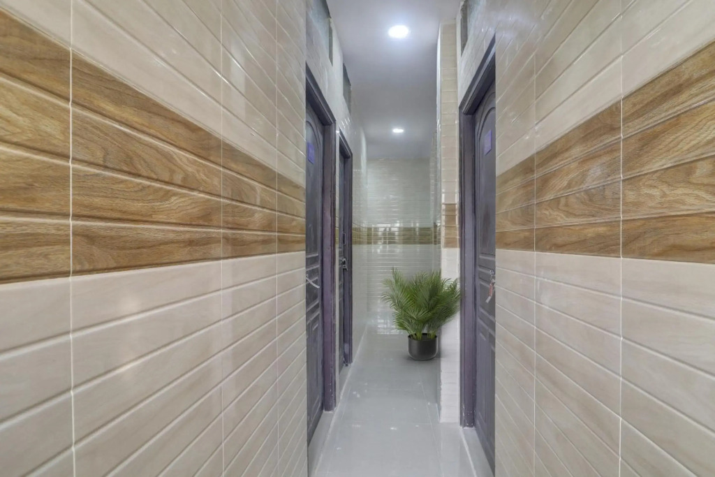 OYO Flagship 70400 Hotel Ashoka Classic