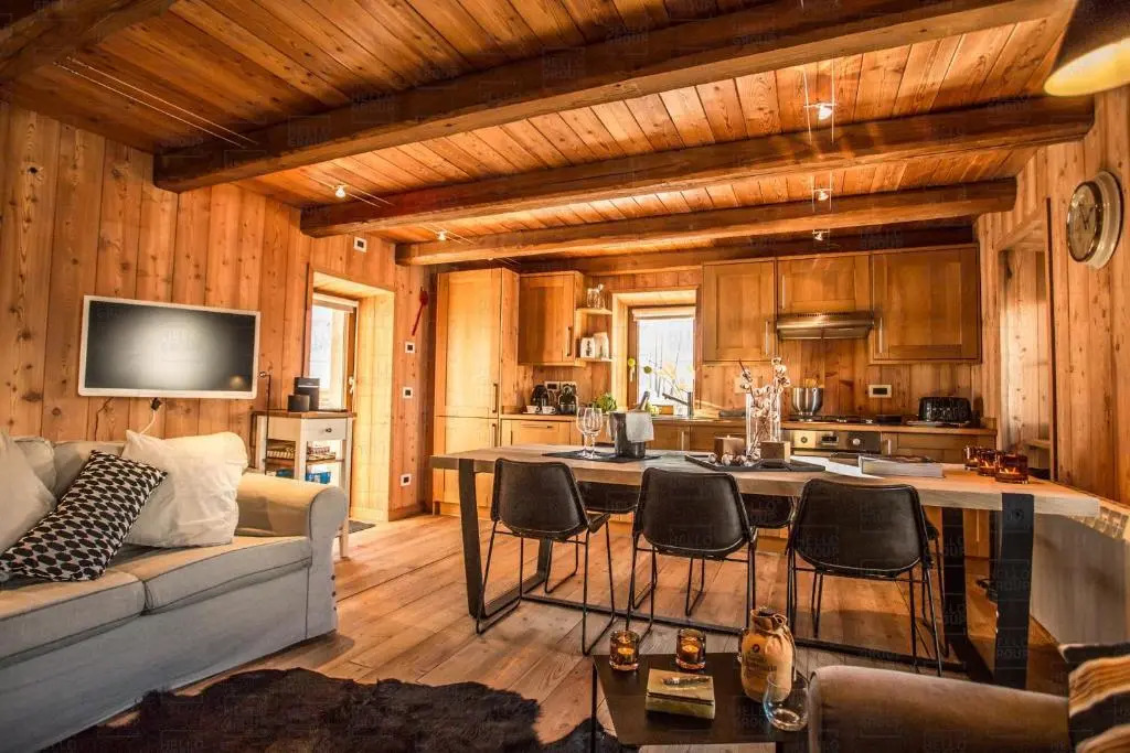 HelloChalet - Chalet D'Alpage Larose