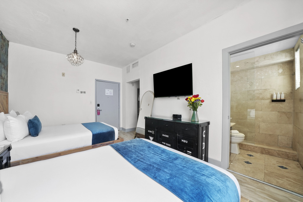 Whitelaw Hotel