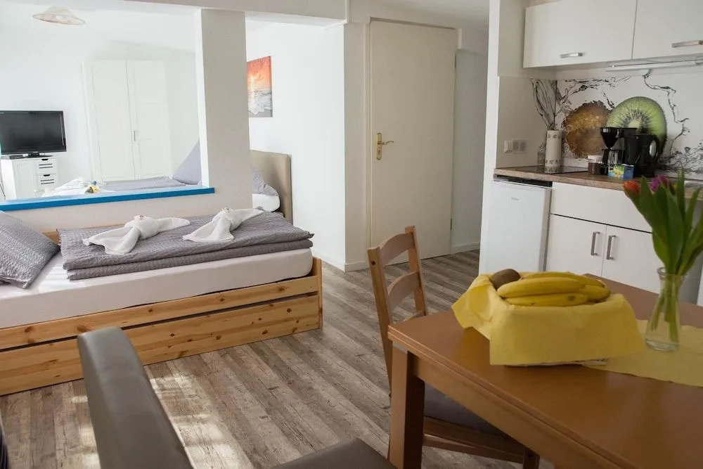 Fit-Relax Apartments Meersburg mit eigenem Sportstudio