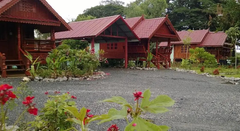 Sabai Sabai Resort & Restaurant