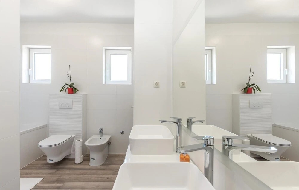 Nice apartment in Novi Vinodolski w/ WiFi and 3 Bedrooms