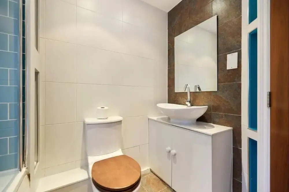 The Kensal Green Place - Modish 2bdr Flat With Study Room