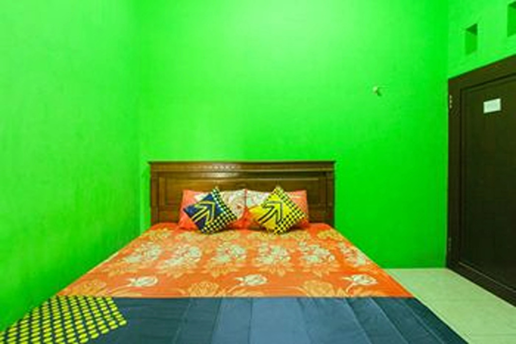 Ijen Safari Guesthouse By Zuzu