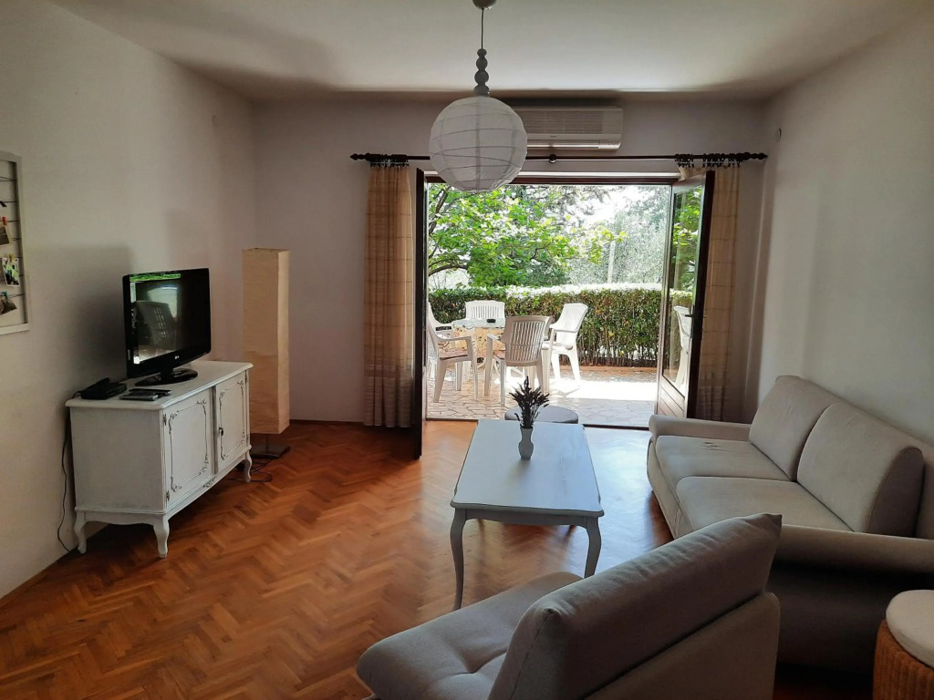Sea view Nona Apartment
