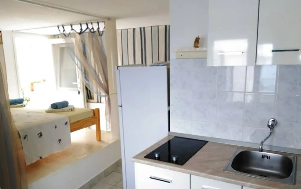 Ribareva Kuca 18 M Od Plaze Studio Apartman Za 2
