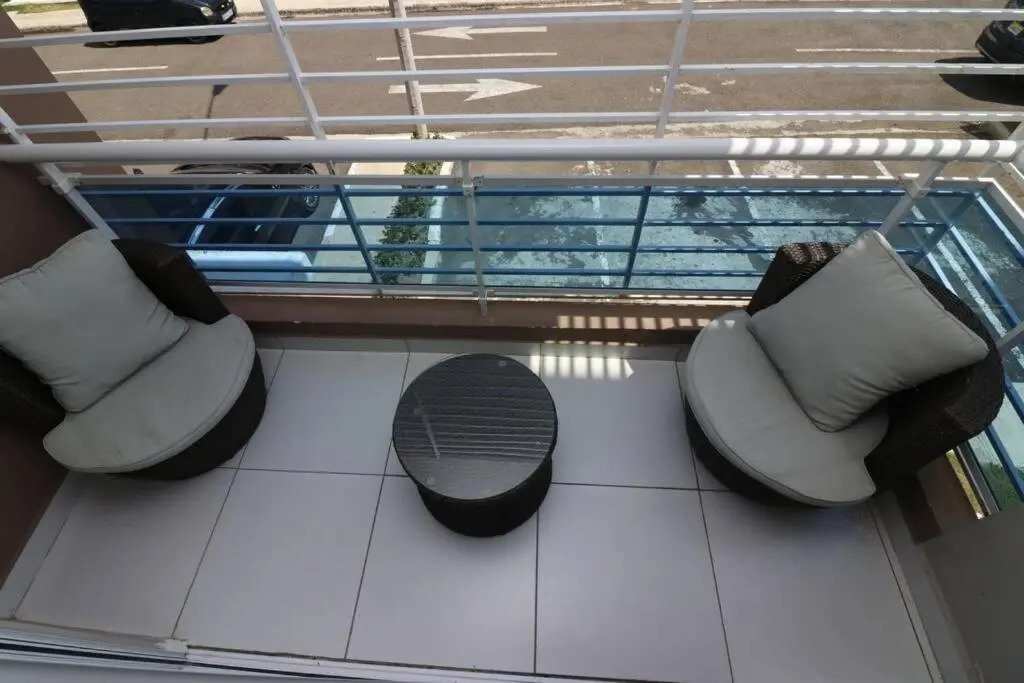 Amazing 3 Bedroom Apt READY for you WiFi Pool