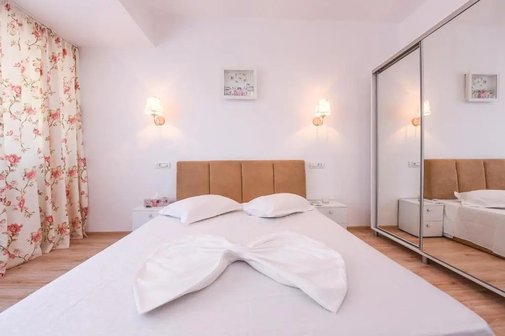 Grand Accommodation Apartments