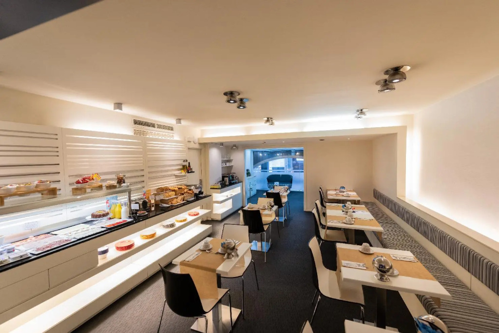 Atenea Rekord Suites Barcelona