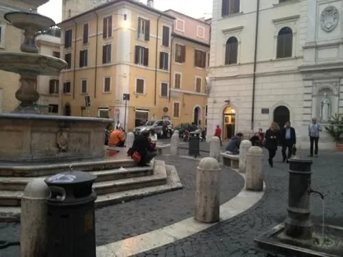 Colosseum In The Heart Studio