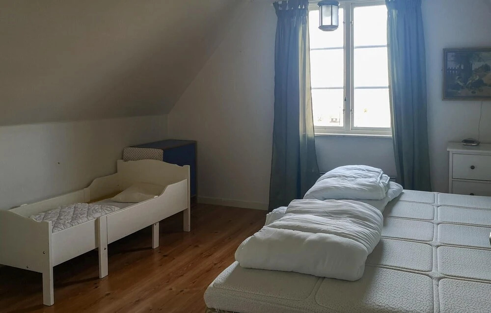 Nice Home in Klintehamn With 3 Bedrooms and Wifi